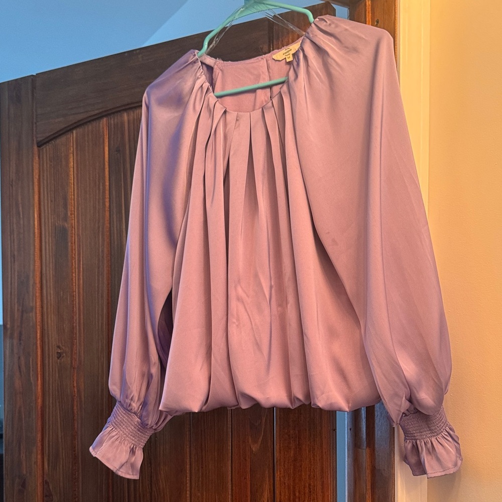Entro Lilac Blouse with Pleated Design